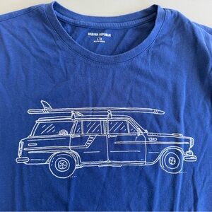 Banana Republic Blue T-Shirt with Surf Wagon Design